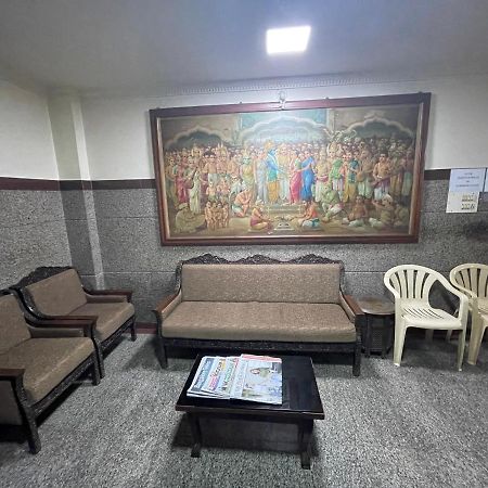 Sri Durgamba Lodge Bangalore Exterior photo