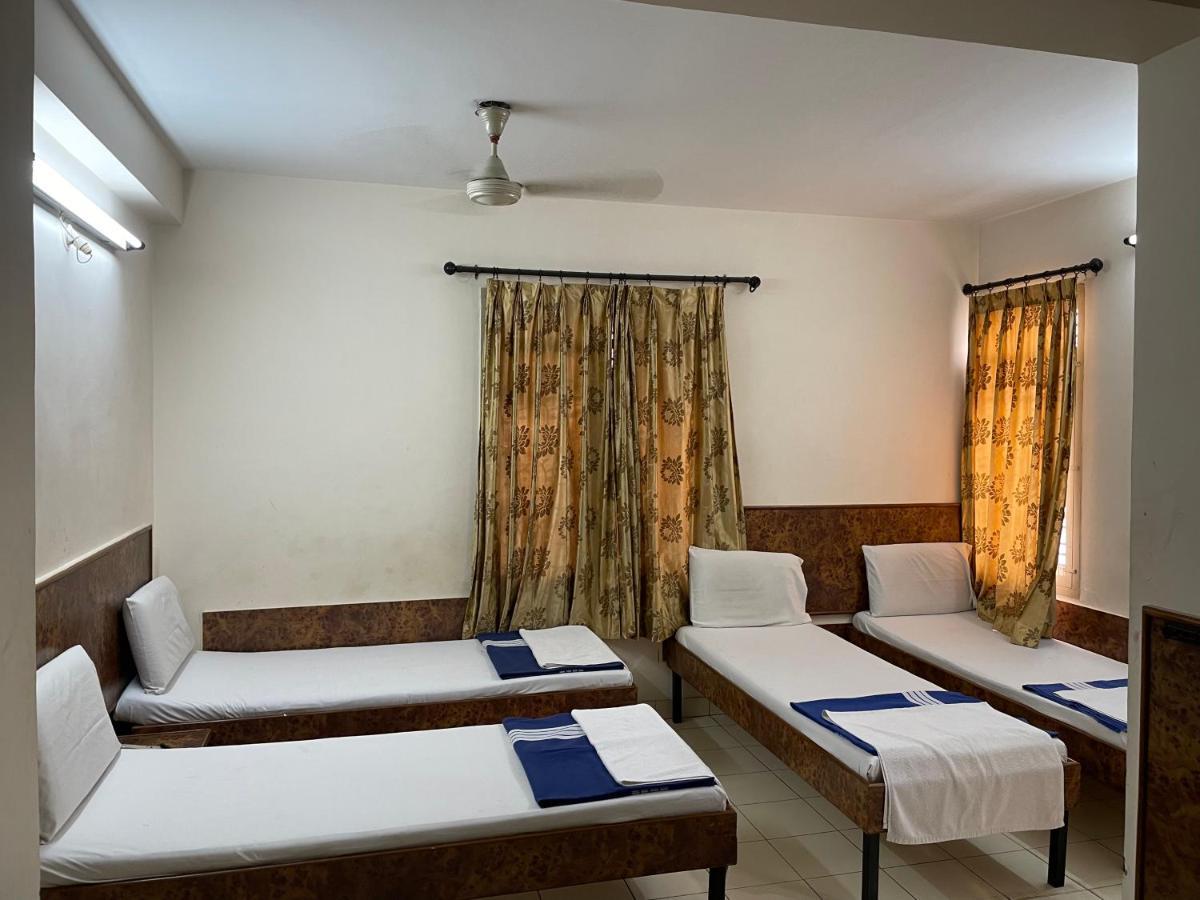 Sri Durgamba Lodge Bangalore Exterior photo